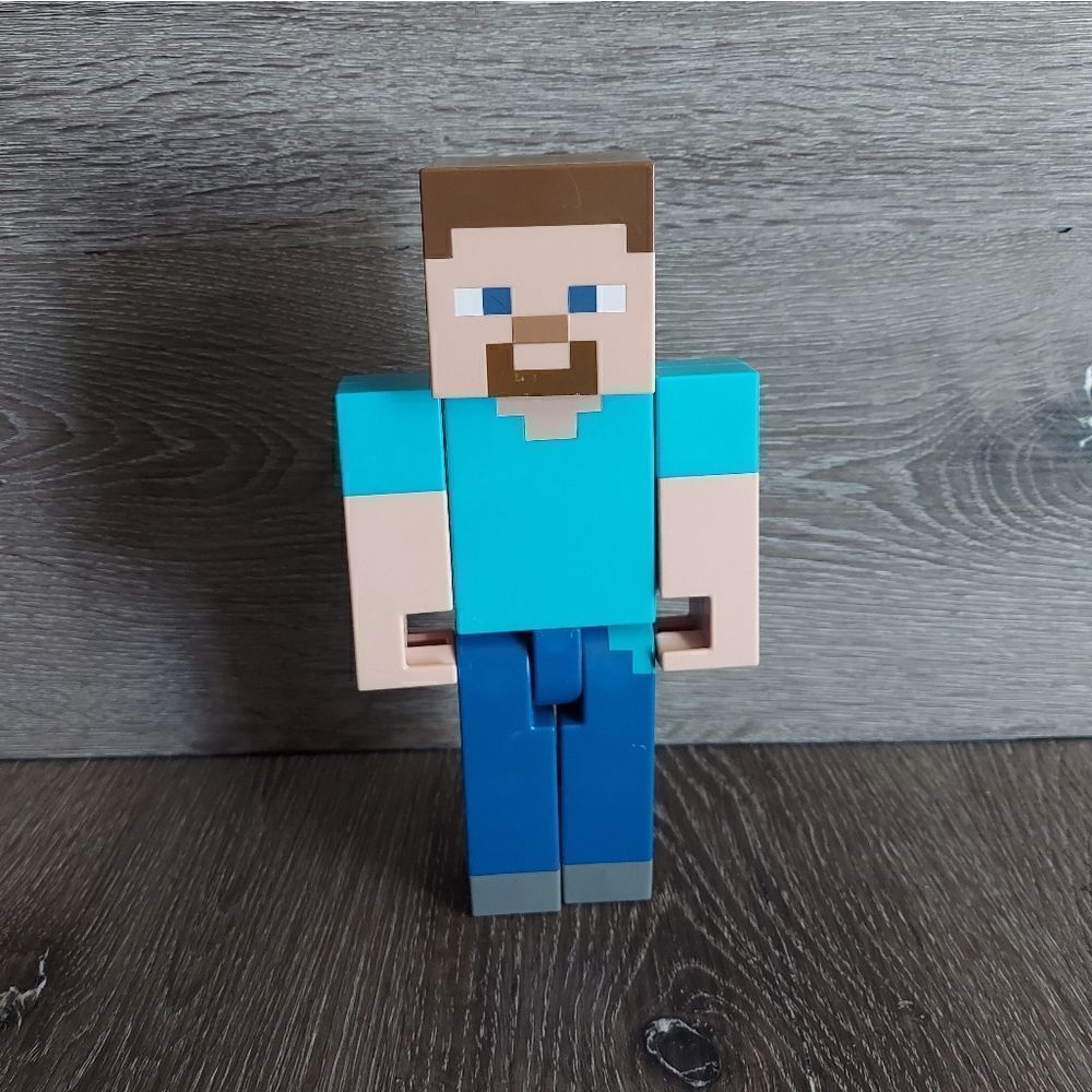 Minecraft Steve Large Scale Figure